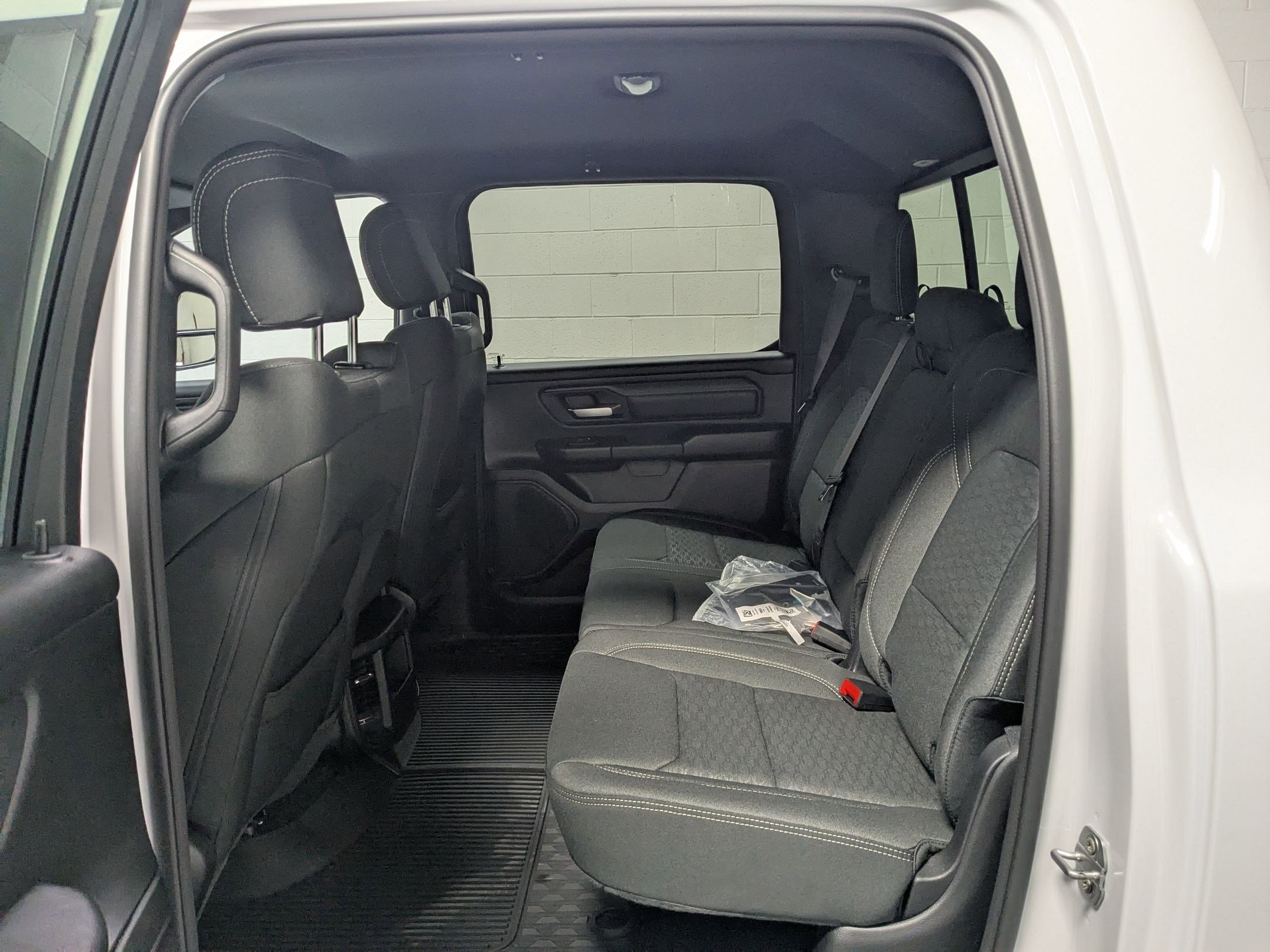 2025 Ram 1500 Tradesman photo 12