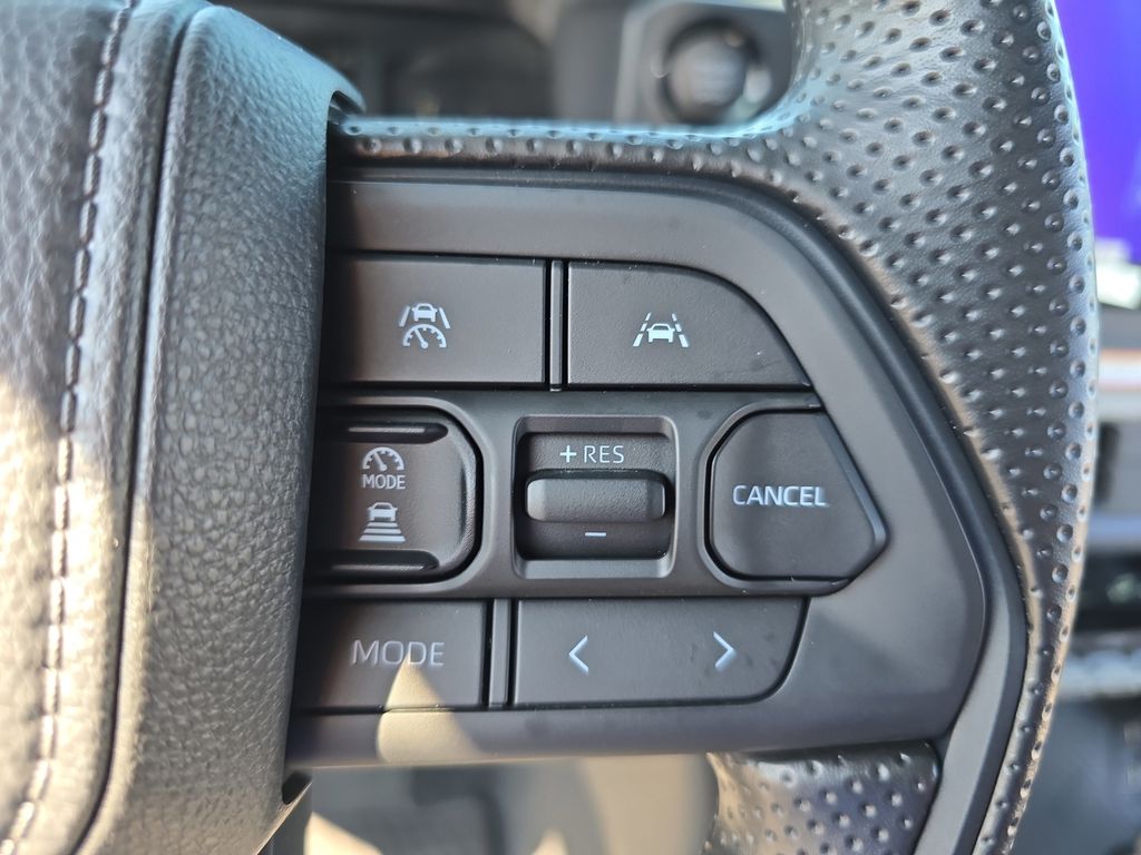 2025 Toyota Tacoma SR5 photo 17
