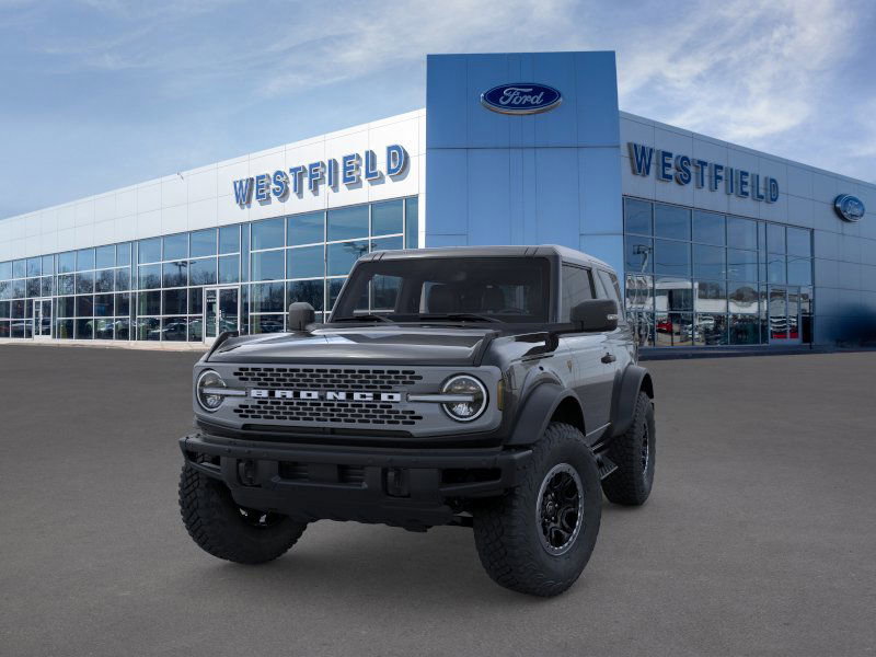2024 Ford Bronco Badlands photo 2