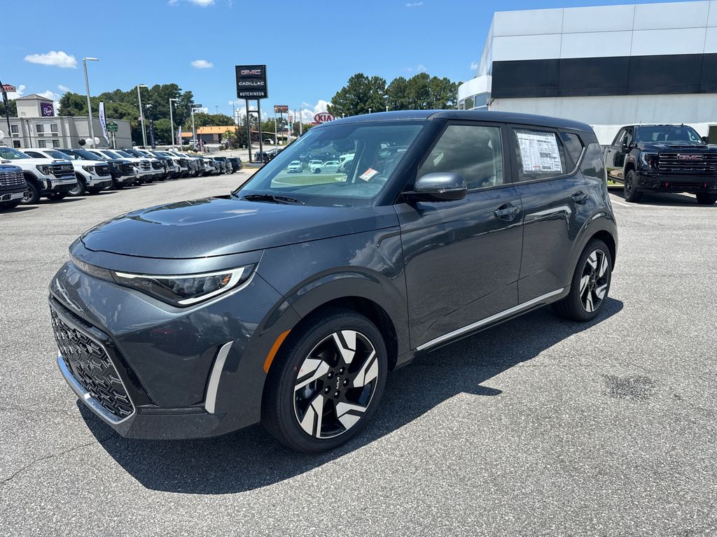 2025 Kia Soul GT-Line photo 5