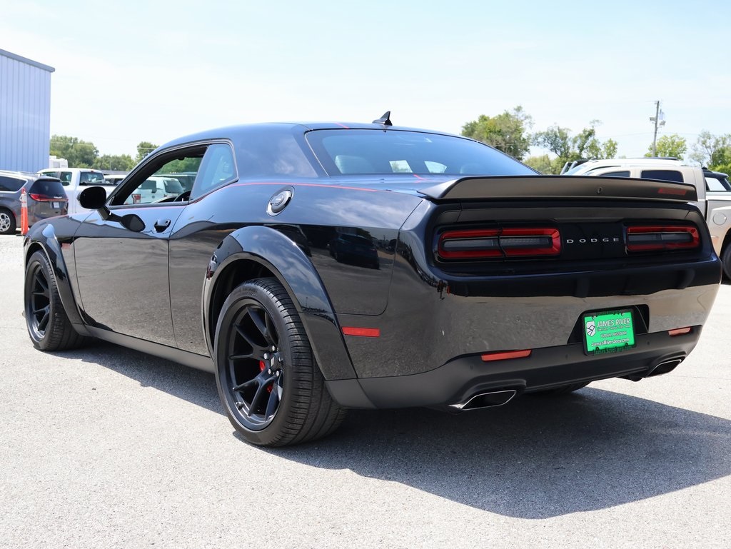 2023 Dodge Challenger R/T Scat Pack Widebody photo 3