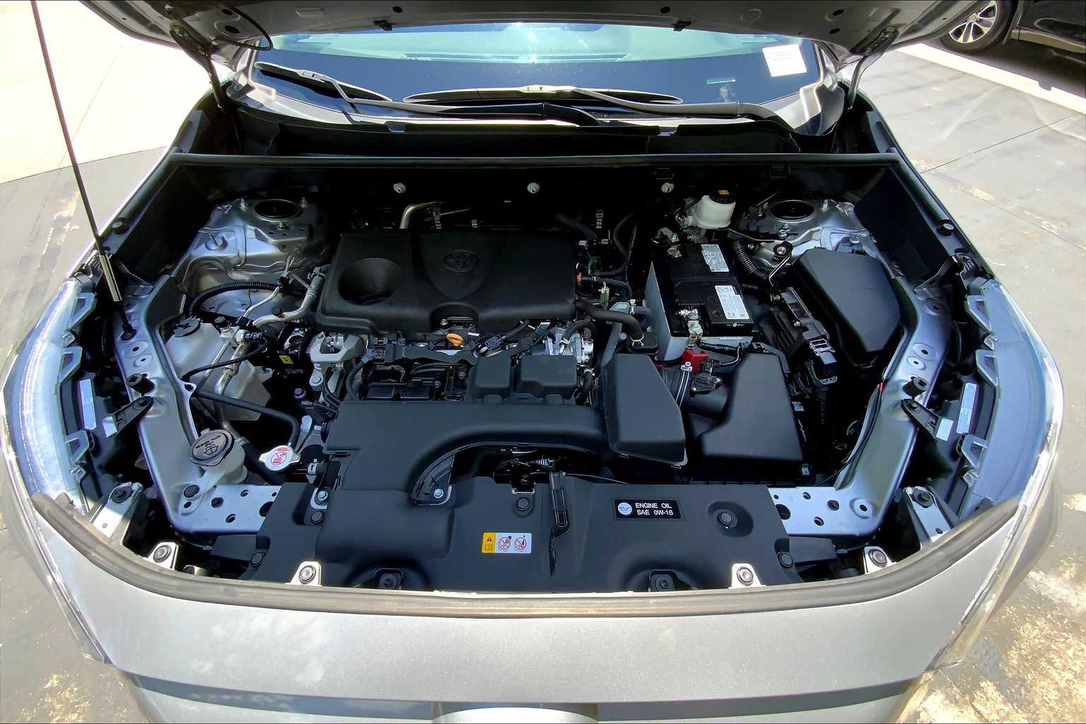 2023 Toyota RAV4 XLE photo 27