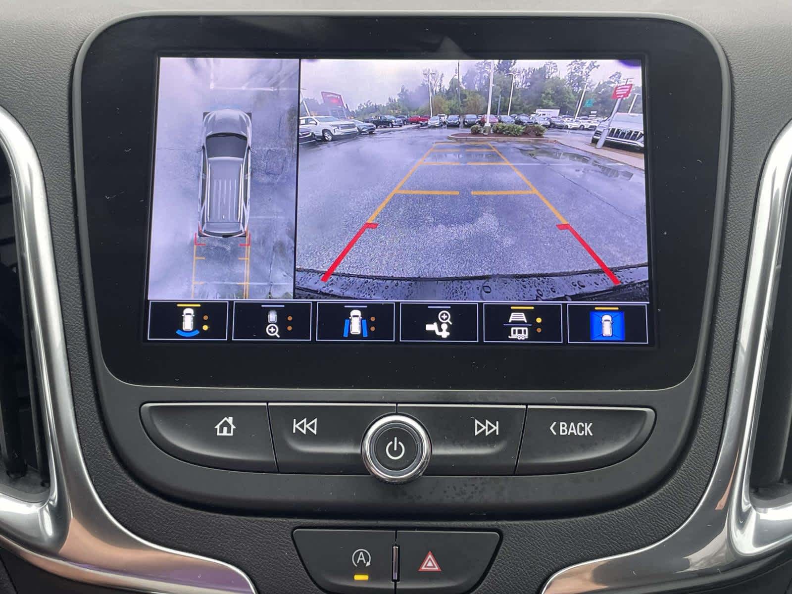2022 Chevrolet Equinox LT photo 21