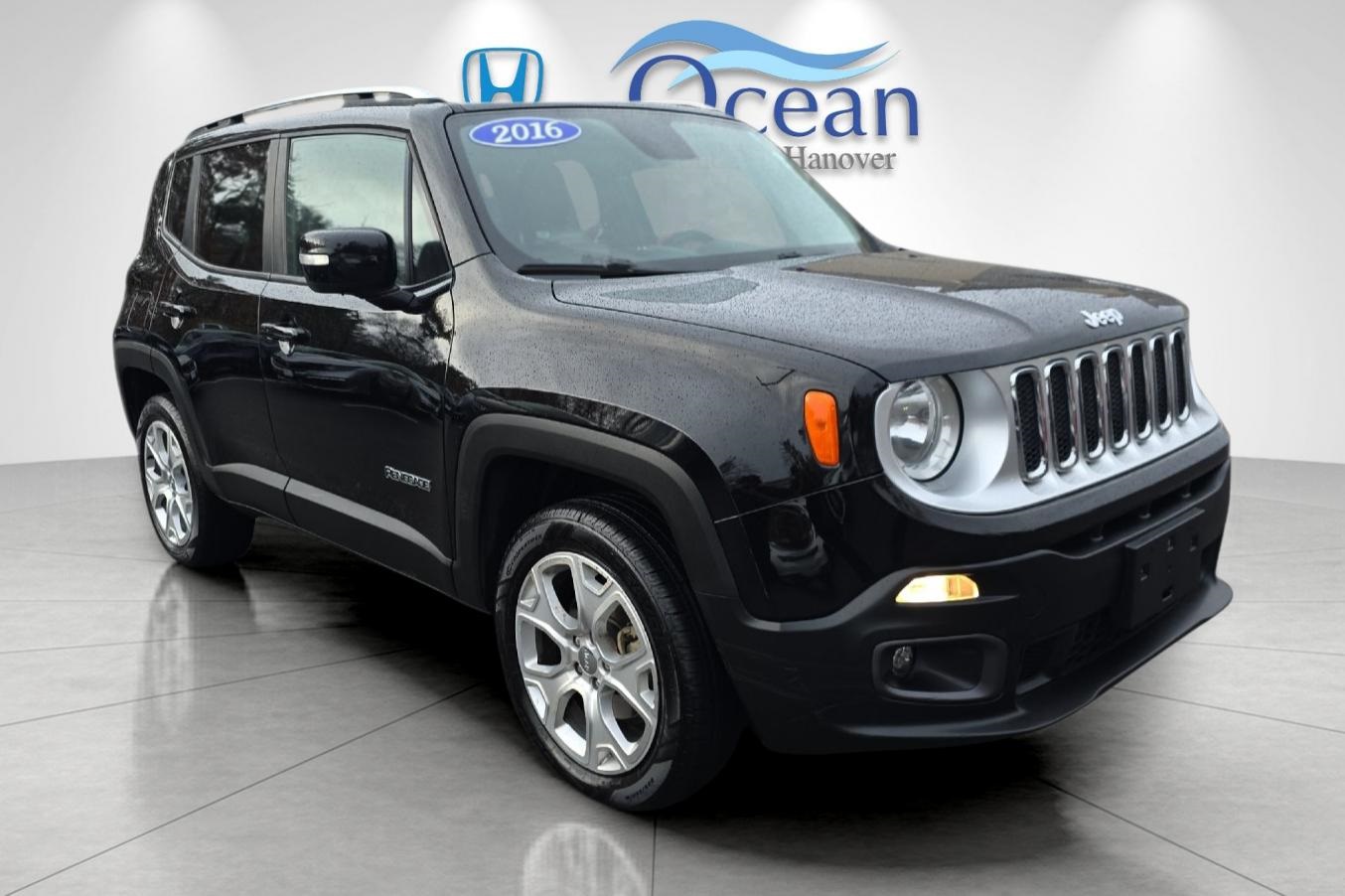 2016 Jeep Renegade Limited's photo