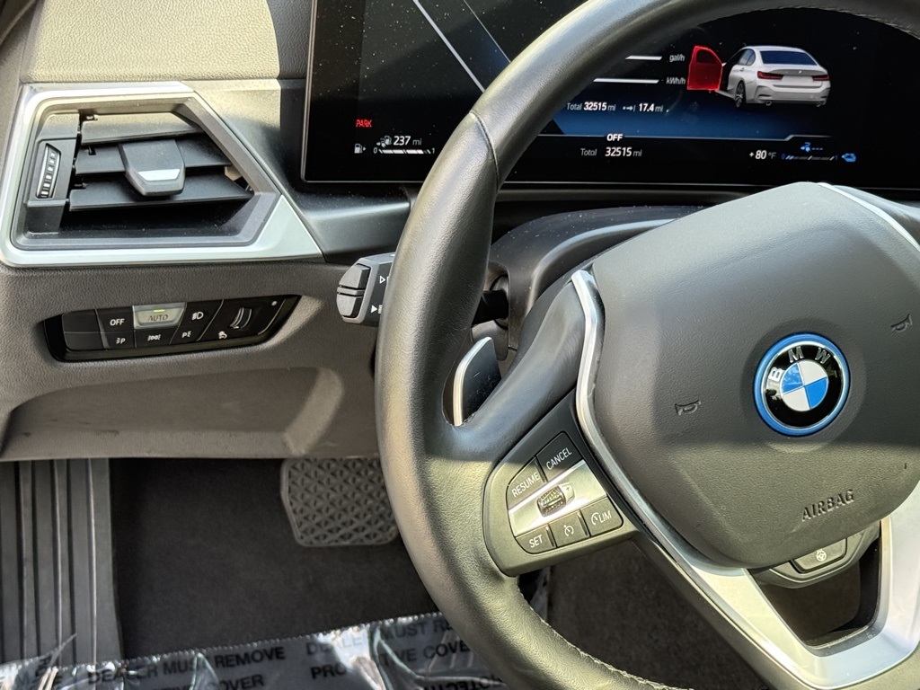 2024 Bmw 330e xDrive photo 8