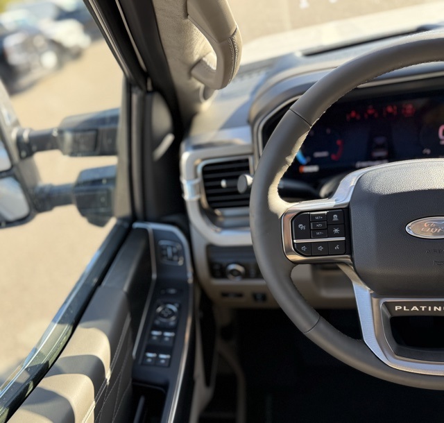 2026 Ford F-350 photo 18