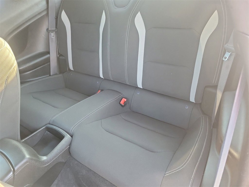 2019 Chevrolet Camaro 1LT photo 19
