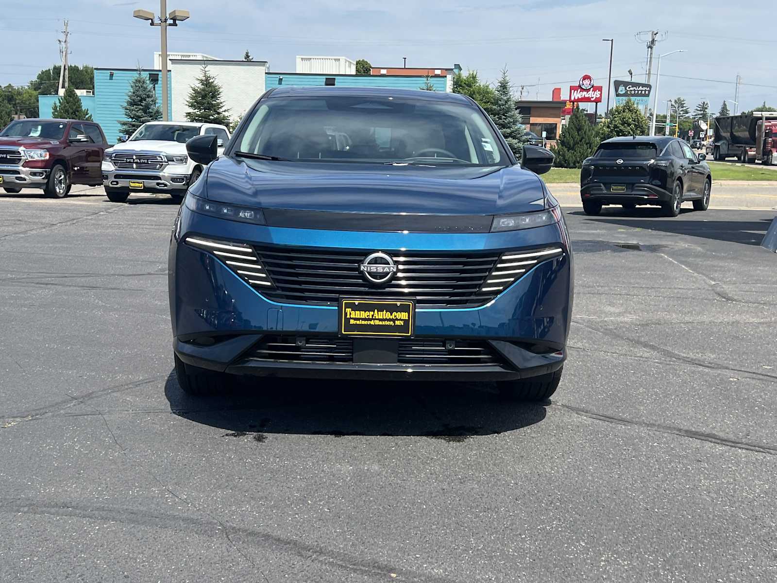 2025 Nissan Murano Platinum photo 2