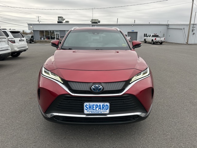 2021 Toyota Venza XLE photo 2