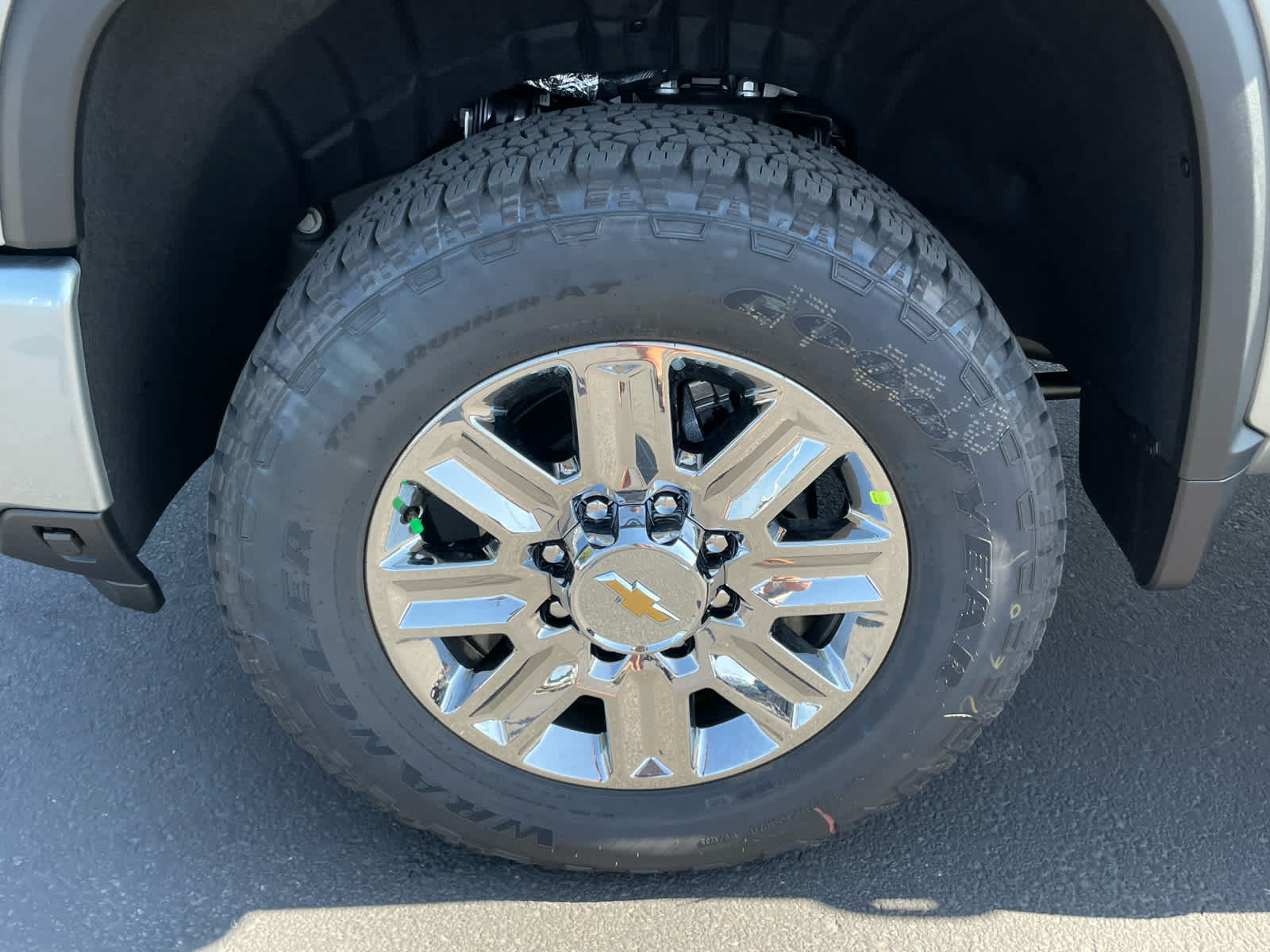 2026 Chevrolet Silverado 3500HD High Country photo 15