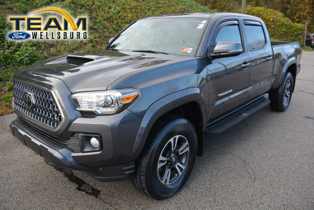 2019 Toyota Tacoma TRD Sport's photo