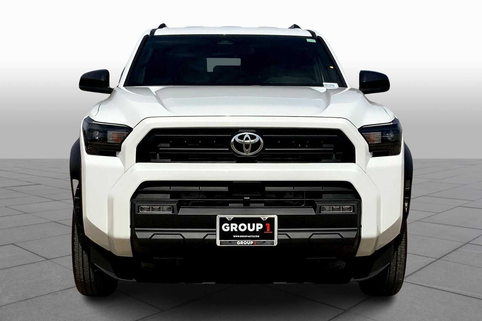2025 Toyota 4Runner SR5 photo 3