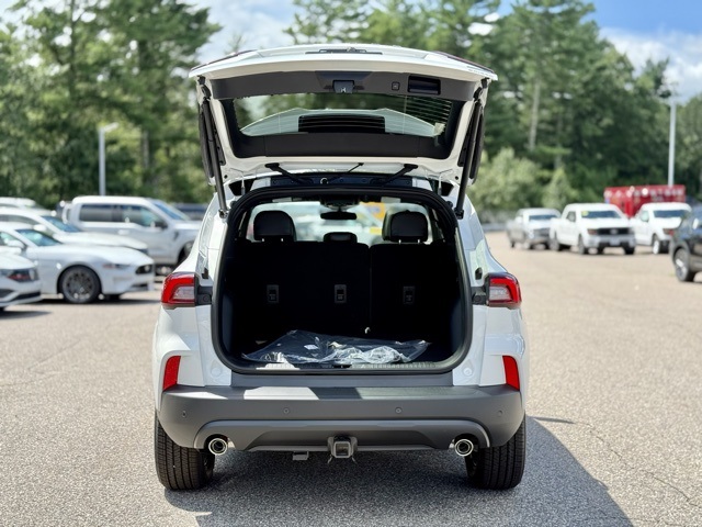 2025 Ford Escape Hybrid ST-Line Select photo 6