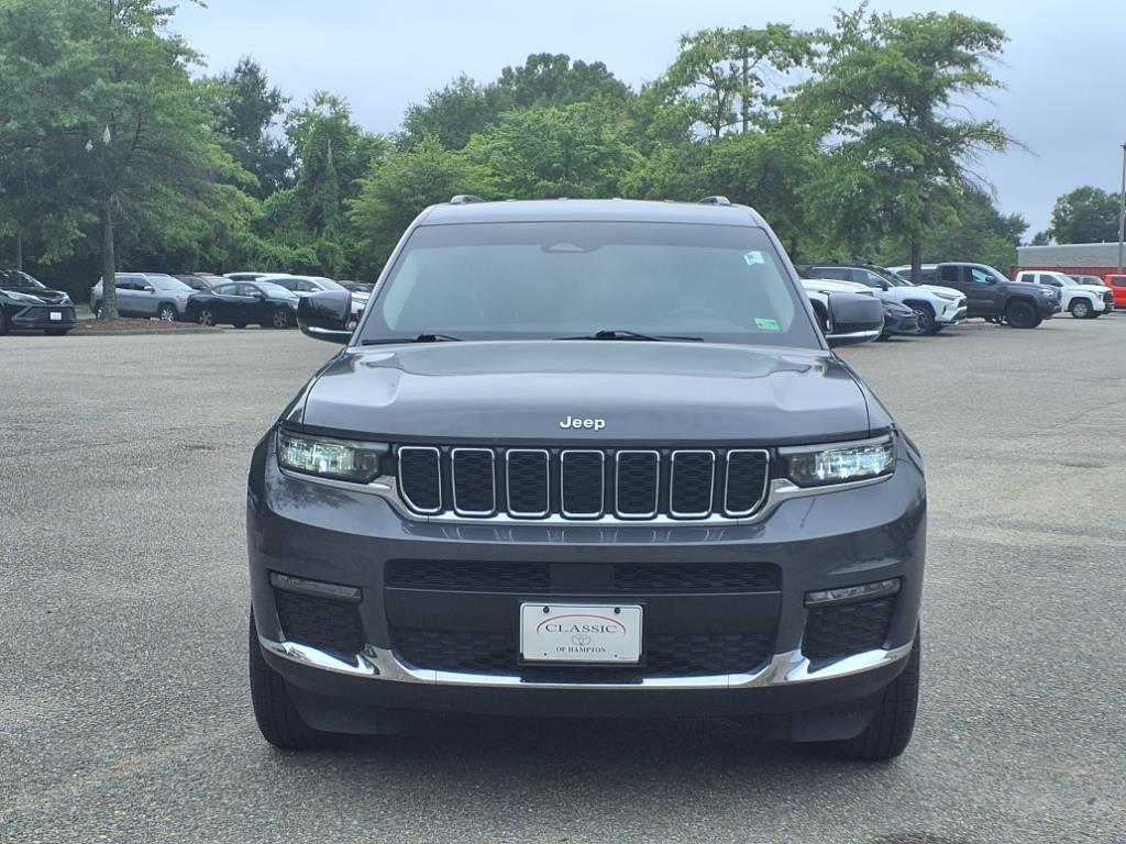 2023 Jeep Grand Cherokee Limited photo 2