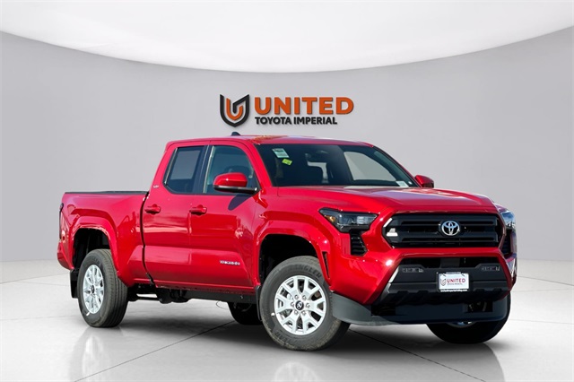 2025 Toyota Tacoma SR5's photo