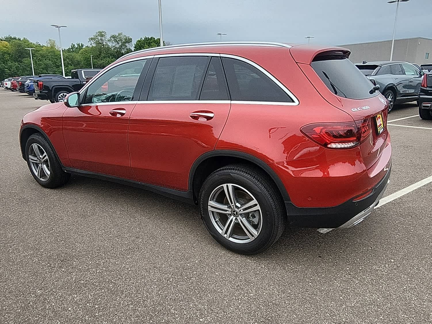 2022 Mercedes Benz GLC 300 4MATIC photo 4