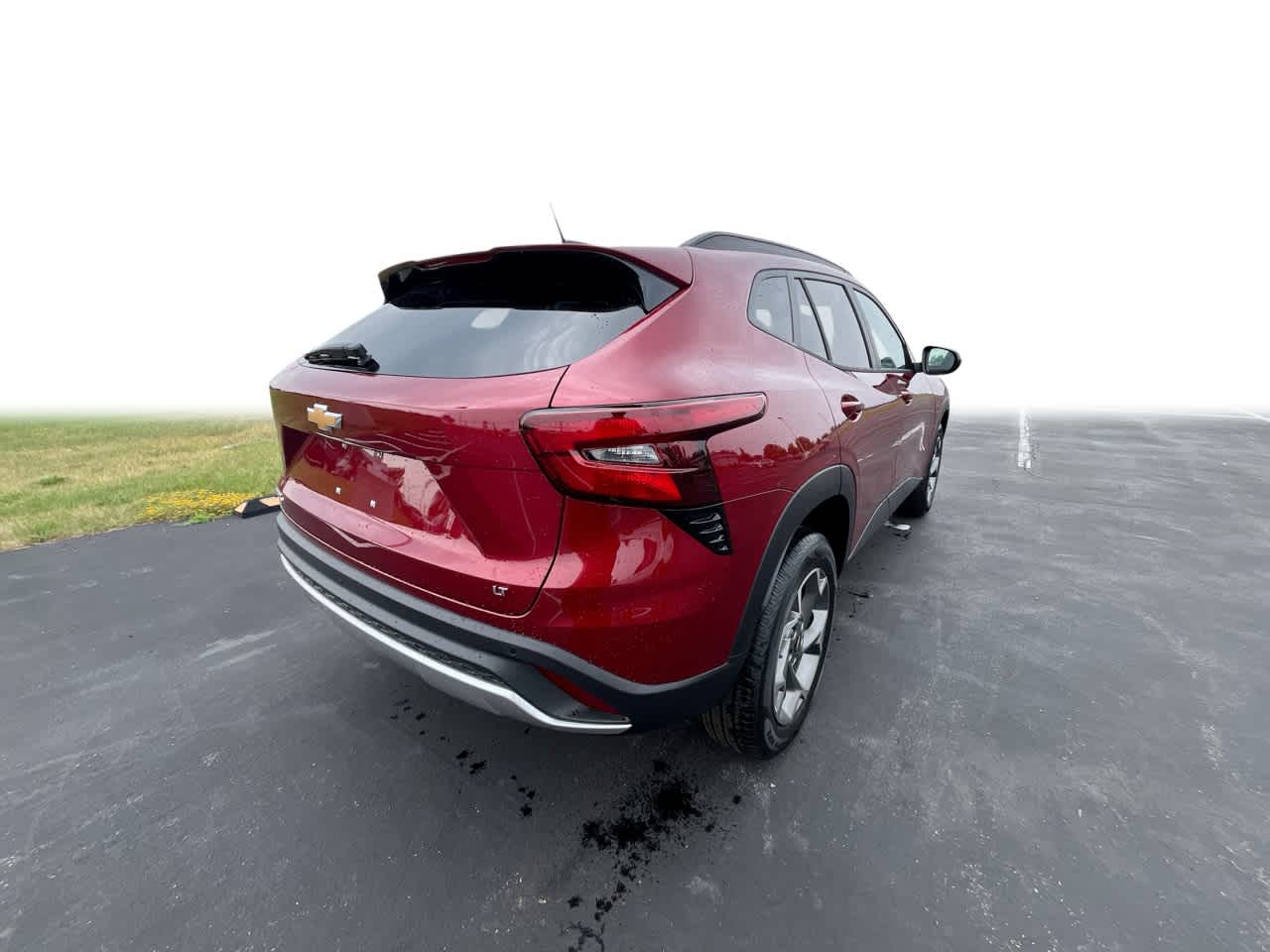 2025 Chevrolet Trax LT photo 8