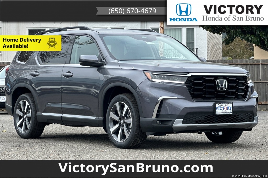 2025 Honda Pilot Touring's photo