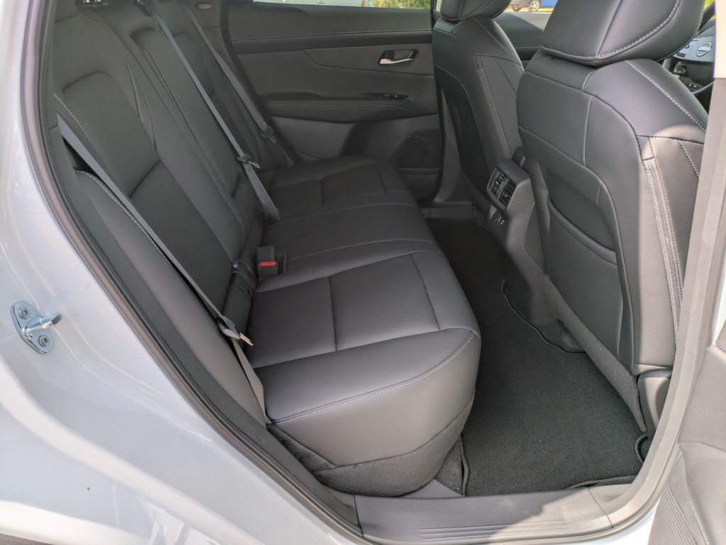 2025 Nissan Murano SL photo 26