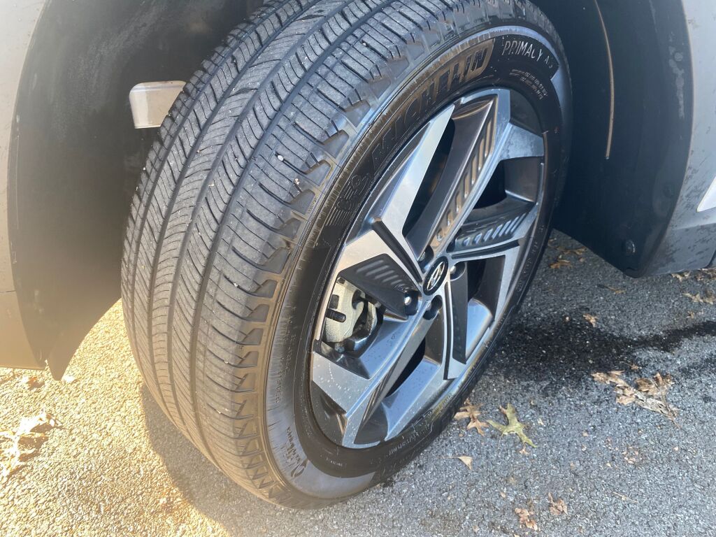 2022 Hyundai Tucson SEL Convenience photo 22