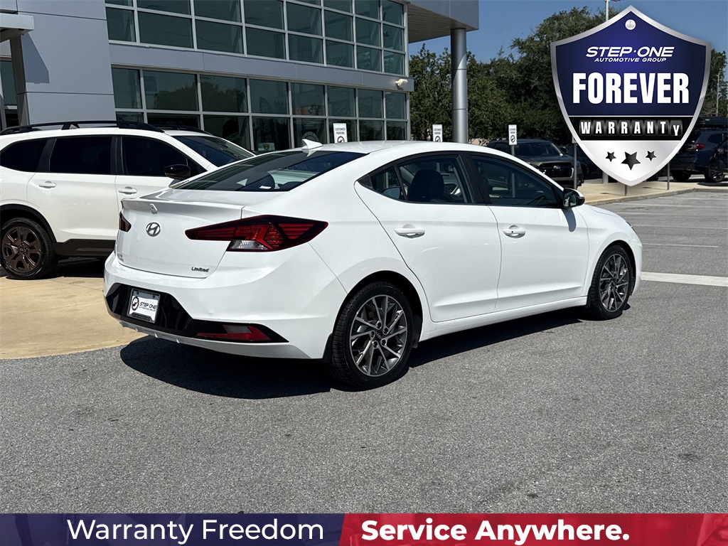 2020 Hyundai Elantra Limited photo 5