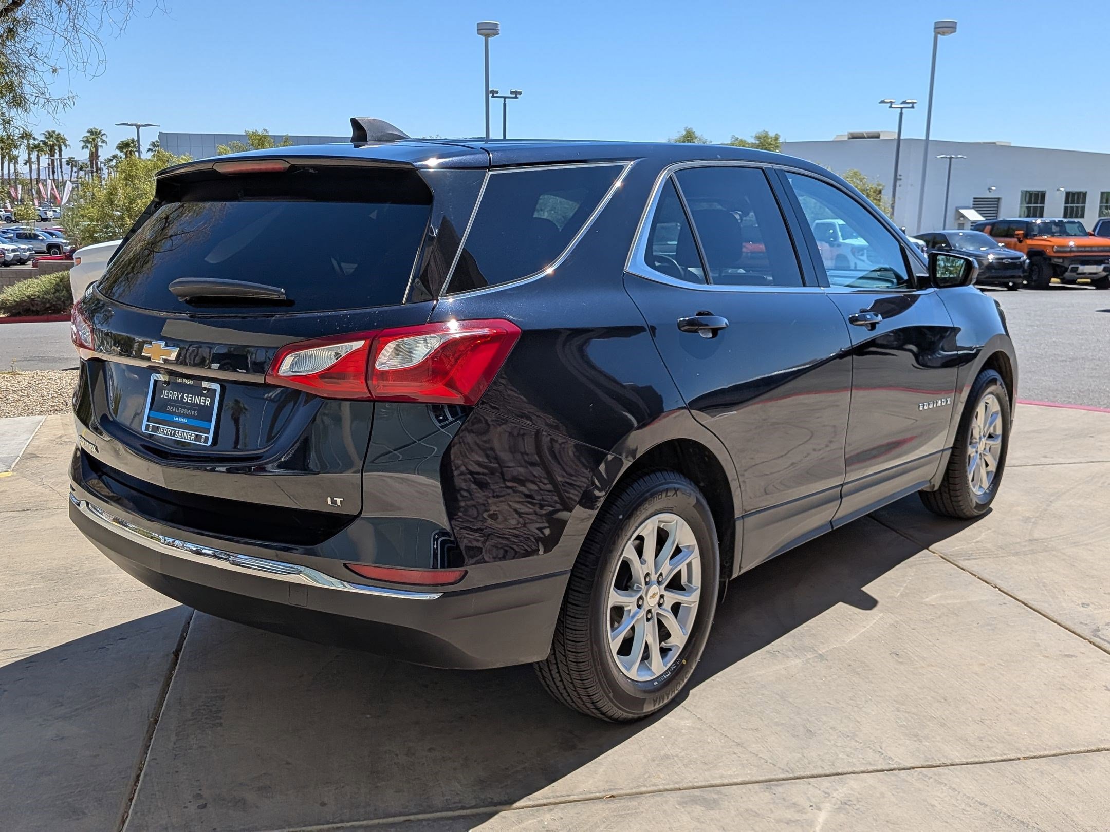 2020 Chevrolet Equinox LT photo 5