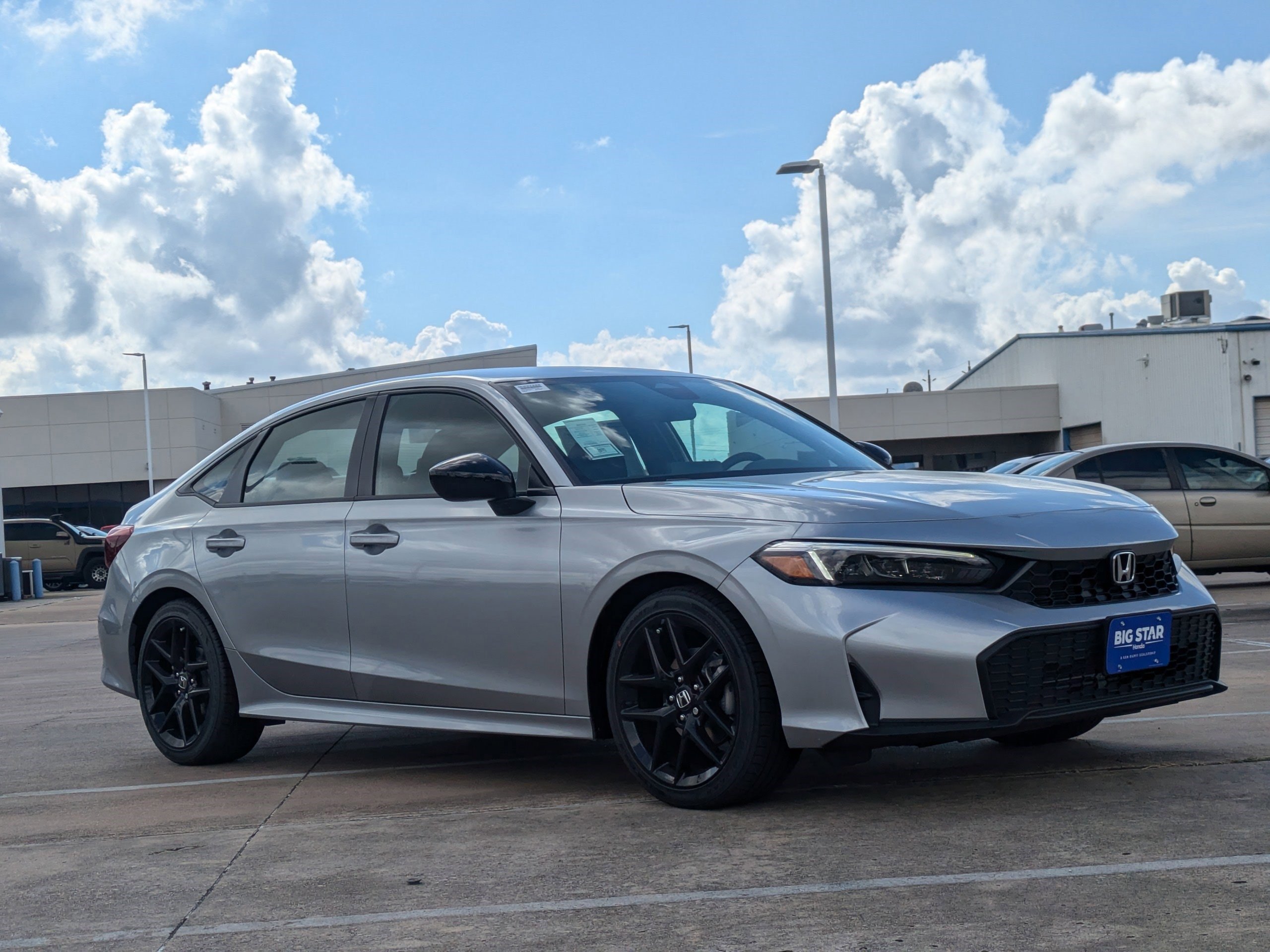 2025 Honda Civic Sport photo 2