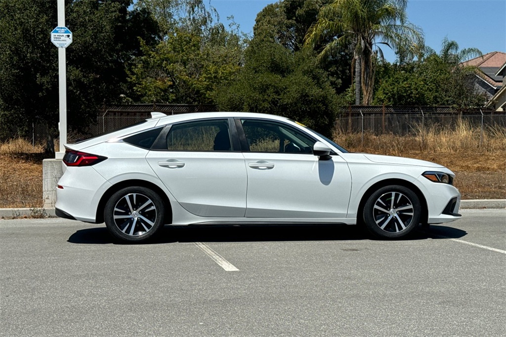 2022 Honda Civic LX photo 3