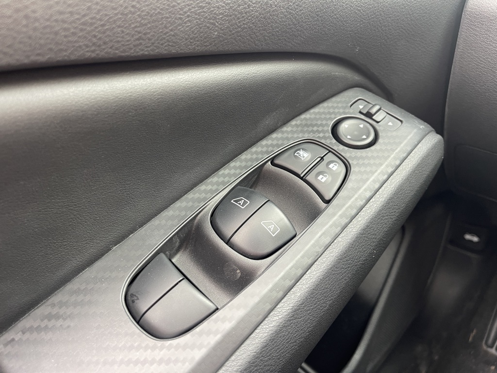 2025 Nissan Altima 2.5 SV photo 11