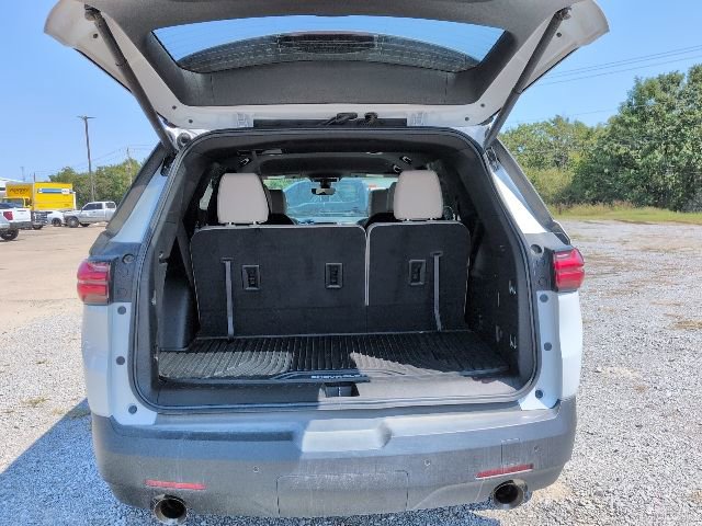2022 Chevrolet Traverse Leather photo 5