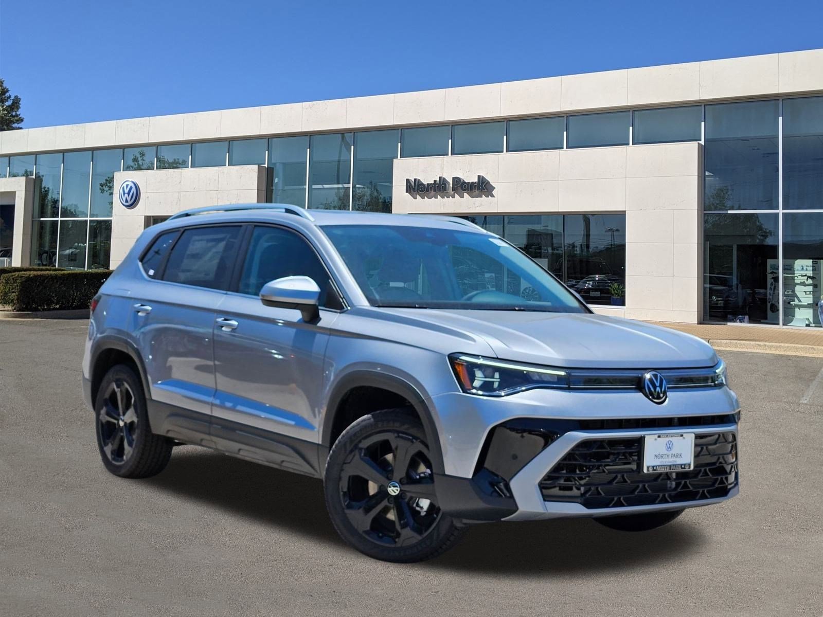 2025 Volkswagen Taos SEL's photo