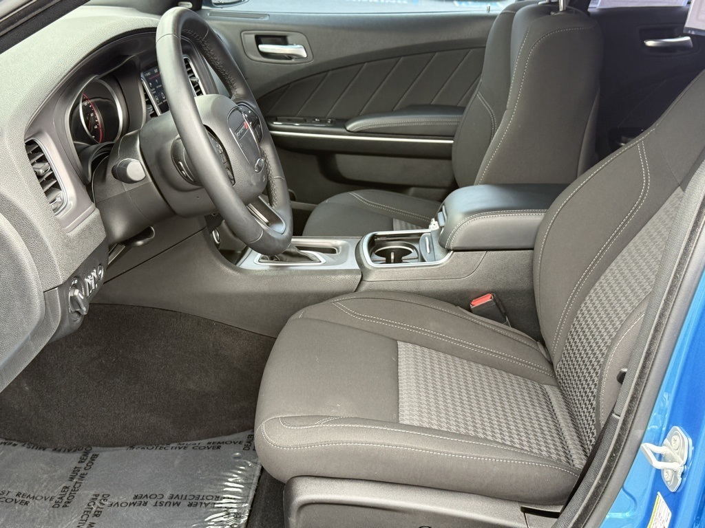 2023 Dodge Charger SXT photo 15