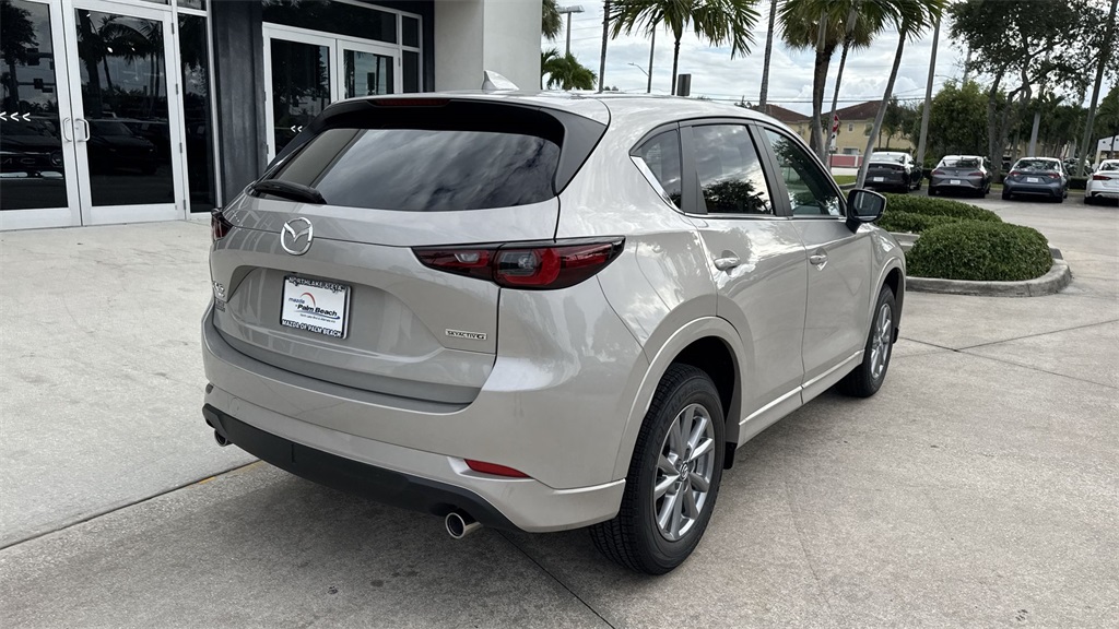 2025 Mazda CX-5 2.5 S Preferred photo 2