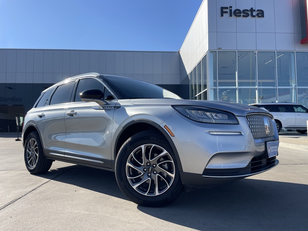 2022 Lincoln Corsair Base