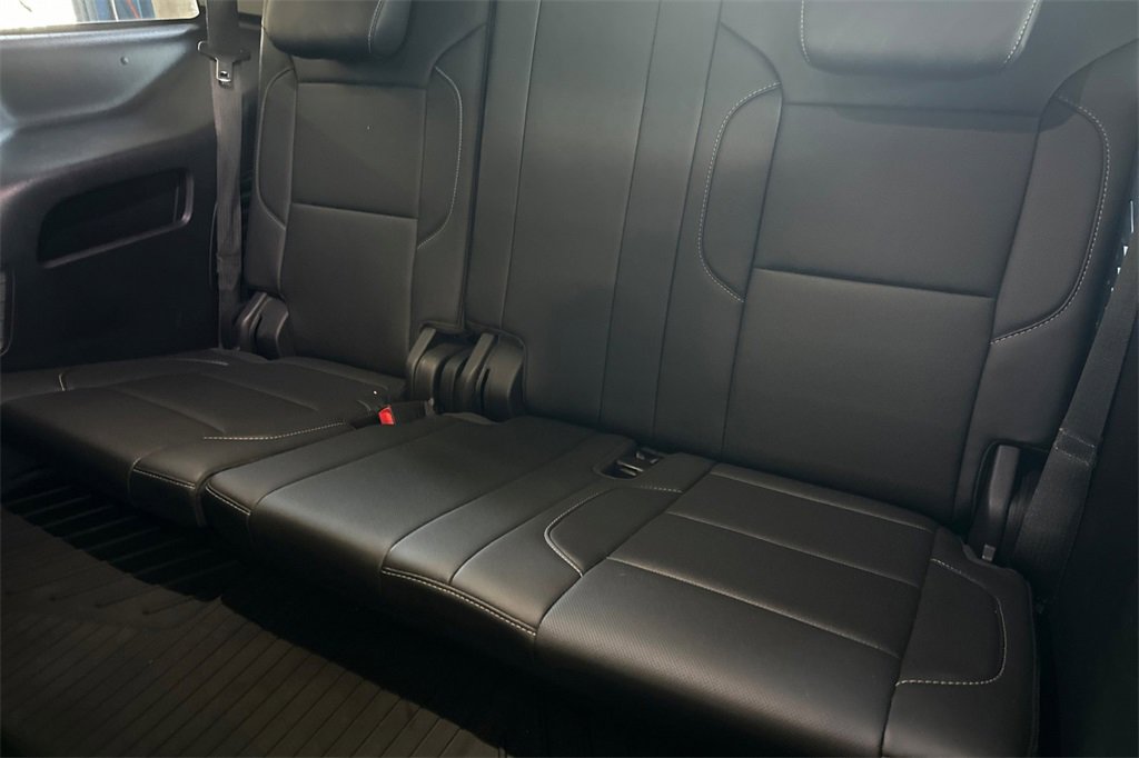 2020 Chevrolet Tahoe Premier photo 15
