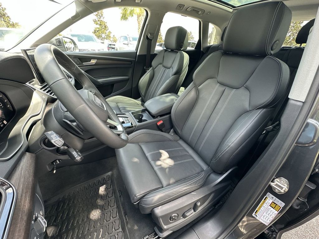 2024 Audi Q5 45 S line Premium photo 12