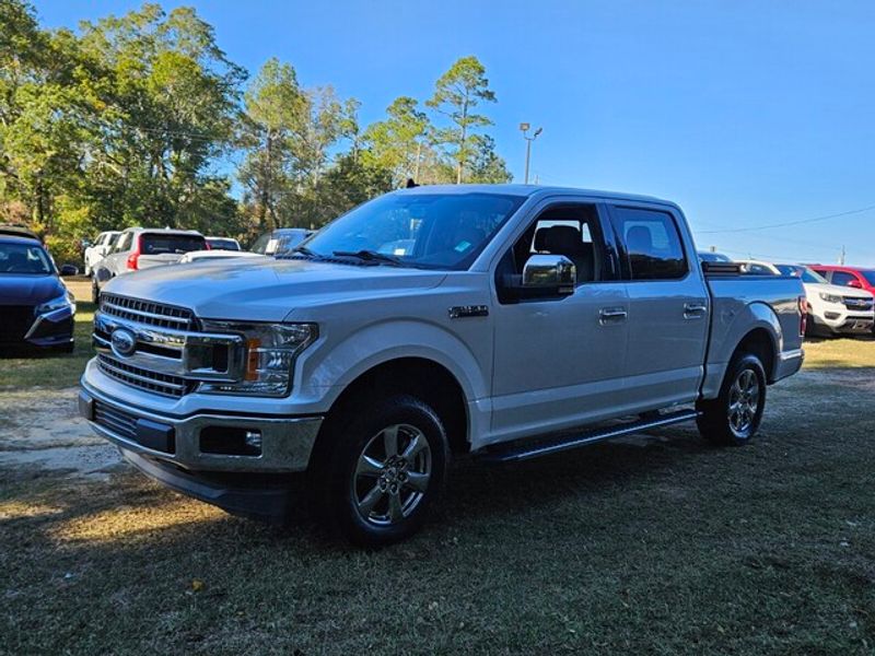 2019 Ford F-150 XLT photo 3