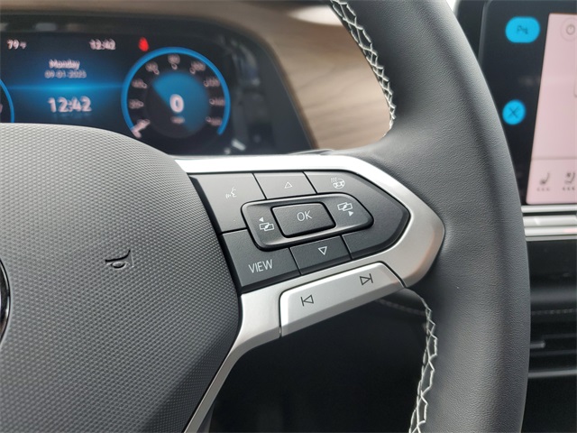 2026 Volkswagen Atlas SE Technology photo 29