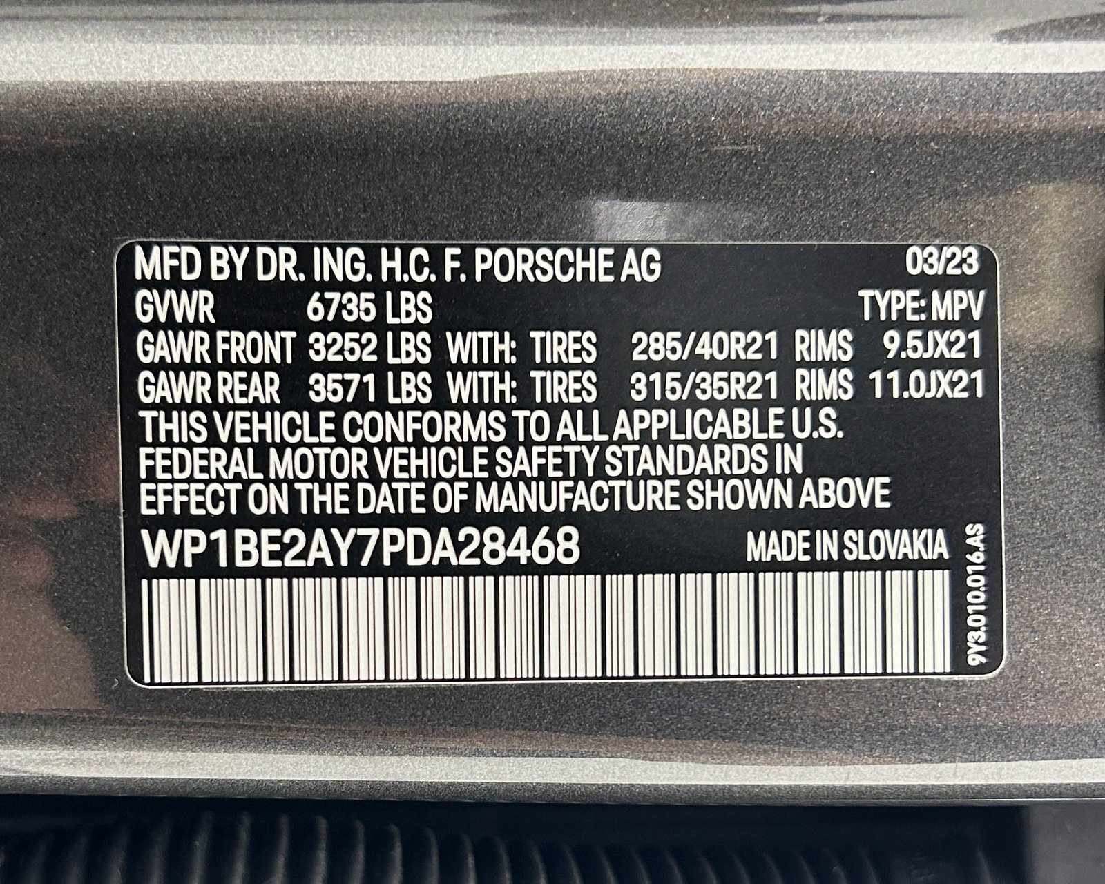 2023 Porsche Cayenne E-Hybrid Coupe photo 30