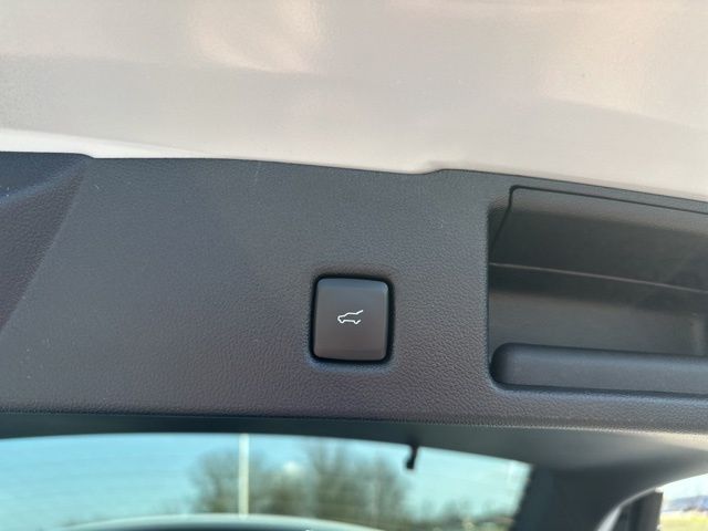 2025 Ford Escape Plug-In Hybrid Base photo 33