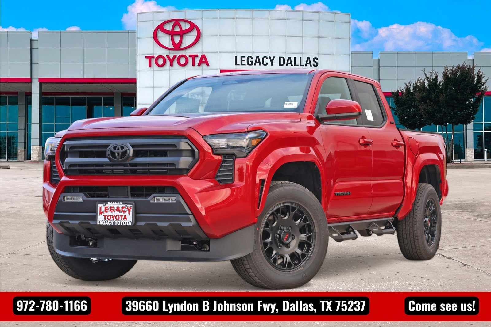 2025 Toyota Tacoma SR5's photo
