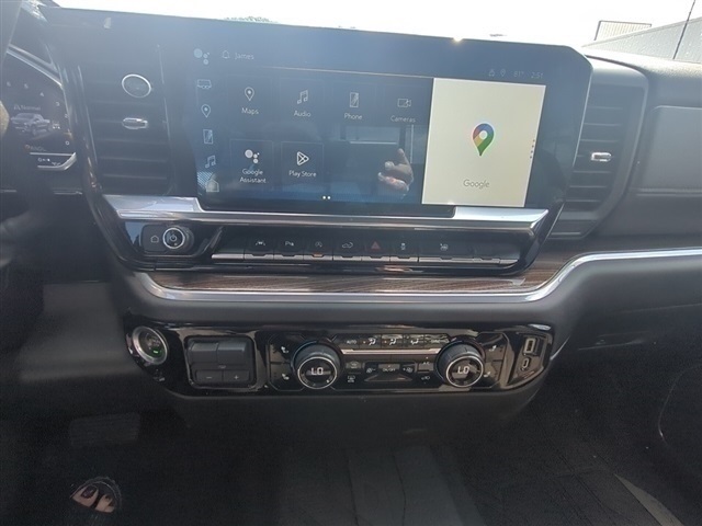 2022 Chevrolet Silverado 1500 LT photo 11
