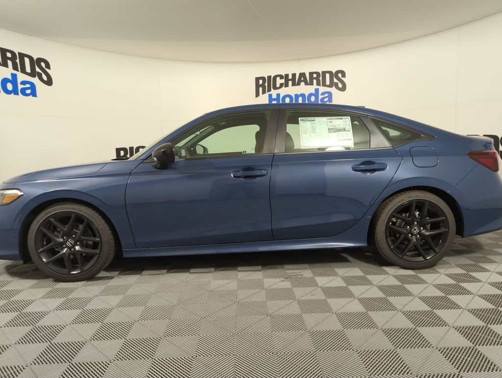 2026 Honda Civic Sport photo 2