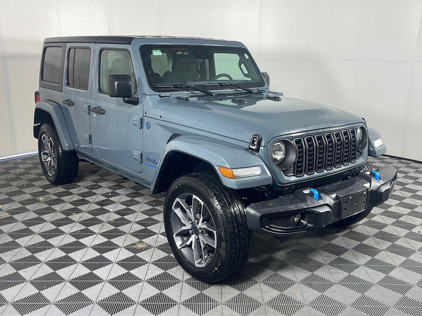 2024 Jeep Wrangler 4xe Sport S photo 4