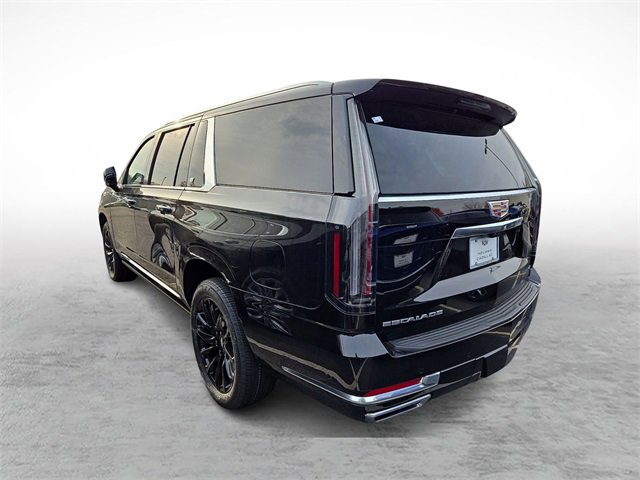 2026 Cadillac Escalade ESV Luxury photo 3