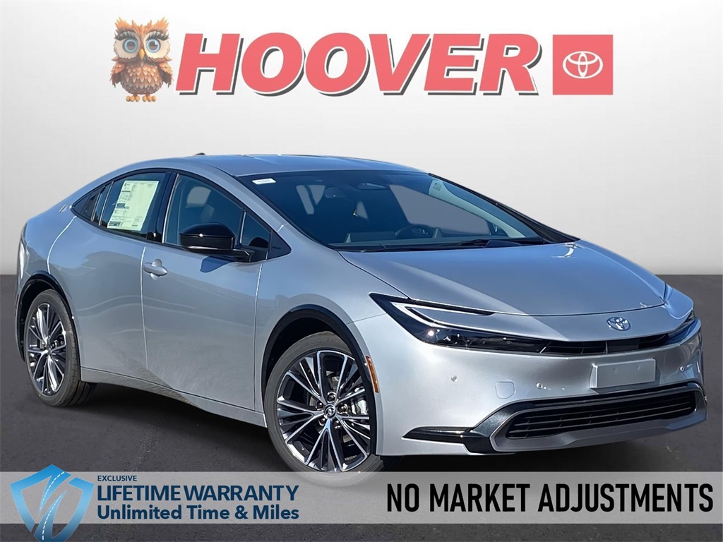 2026 Toyota Prius XLE's photo