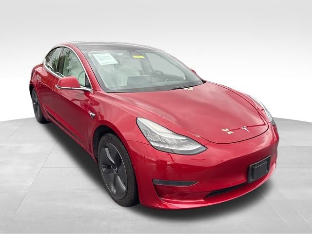 2019 Tesla Model 3 Long Range's photo