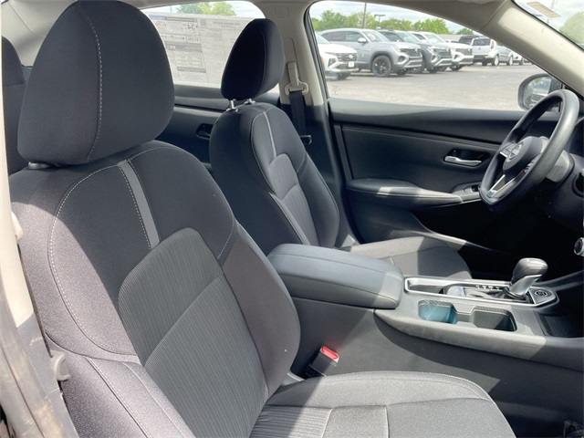 2025 Nissan Sentra SV photo 29