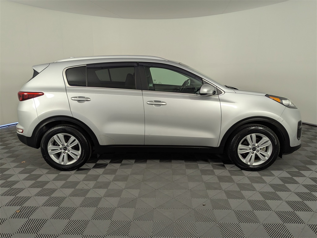 2017 Kia Sportage LX photo 5