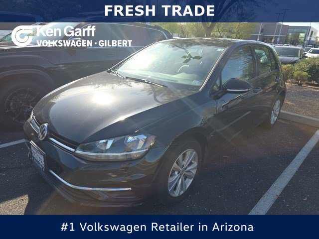 2020 Volkswagen Golf TSI's photo